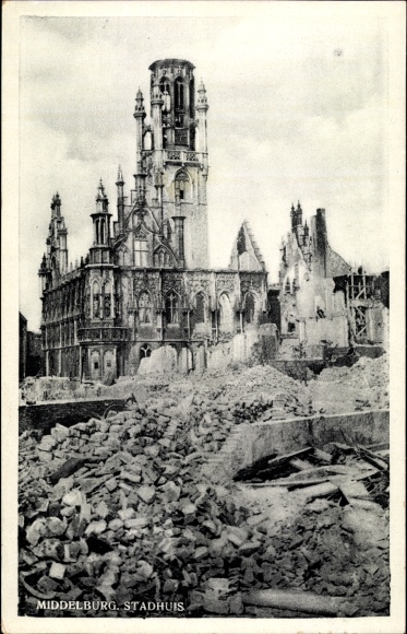 Zdjęcie Middelburg Zeeland Holandia, Stadhuis, zniszczenia wojenne, II wojna światowa