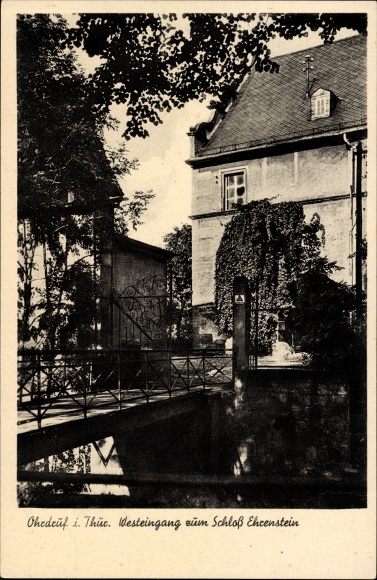 Postcard Ohrdruf in the Thuringian district of Gotha, west entrance to Ehrenstein Castle
