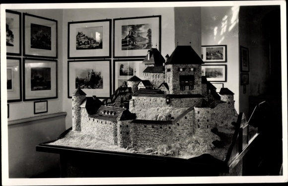 Ak Frauenstein Erzgebirge, Rekonstruktionsmodell der Burgruine, Heimatmuseum