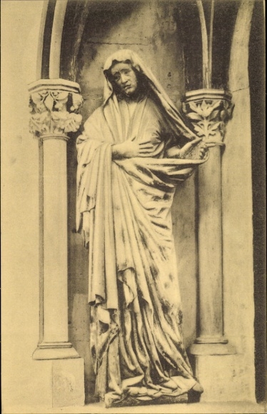 Ak Naumburg an der Saale, Skulptur von Maria, gotische Architektur, Säule,  
