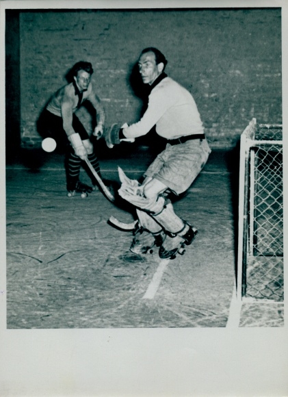 Photo PC Berlin Steglitz Lankwitz, roller hockey, Berlin SCC versus BSG Motor Gera, July 7, 1951