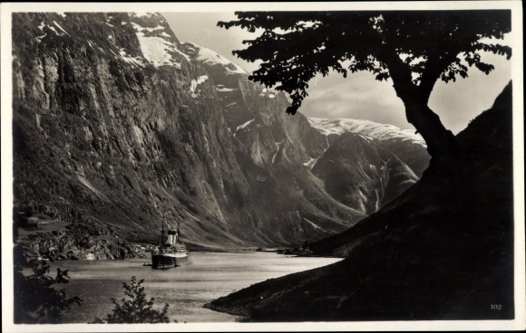 Ansichtkaart Gudvangen Noorwegen, Nærøfjord, stoomboot