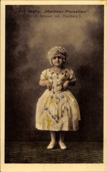 Postcard Fräulein Wally, Meissen Porcelain, Dir. A. Scheuer jun., Hamburg