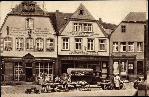 Postcard Sankt Wendel Saarland, houses with confessions on the cathedral square, market stalls
