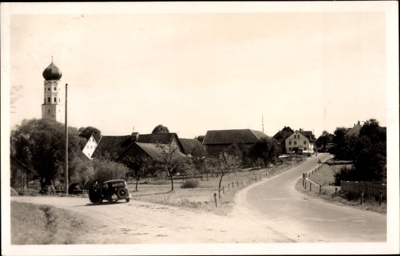 KP Oberkammlach Kammlach w Szwabii Unterallgäu, fragment ulicy, kościół