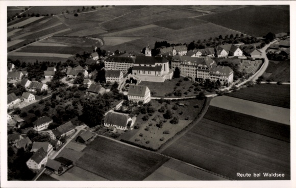 Postcard Reute Bad Waldsee in Upper Swabia Württemberg, aerial photograph