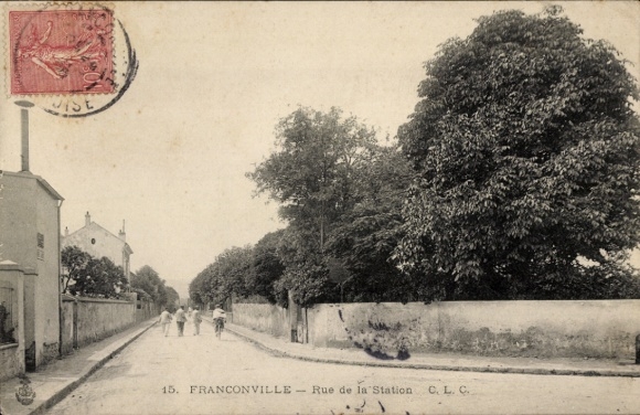 Ak Franconville Val d Oise, Rue de la Station