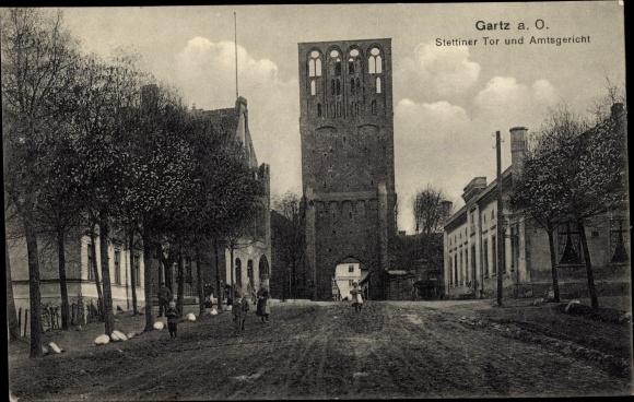 Postcard Gartz an der Oder, Stettiner Tor and district court
