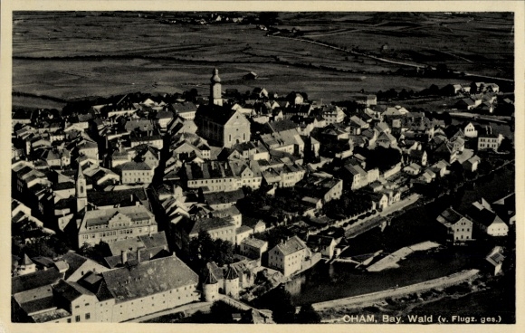 Ak Cham in de Opper-Palts, luchtfoto