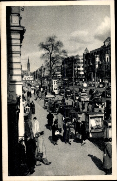 KP Berlin Charlottenburg, Kurfürstendamm, przechodnie, rekonstrukcja