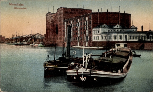 Postcard Mannheim in Baden, Rhine harbor, ships in the harbor, buildings