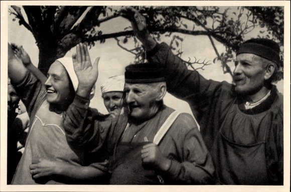 Collection picture Germany awakes No. 161 Swabian farmers greet the leader
