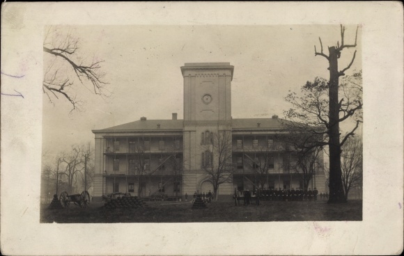 Photo Postcard Columbus Ohio USA, Fort Hayes, Barracks