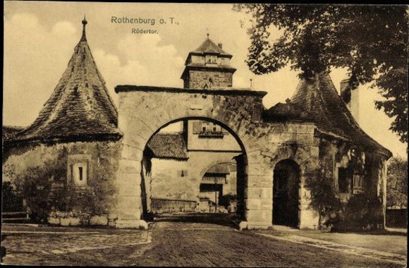 3 er Block und 6 Einzeloblaten Osterküken in menschlicher Kleidung, ca. 5 x 8 cm und 5 x 2,5 cm