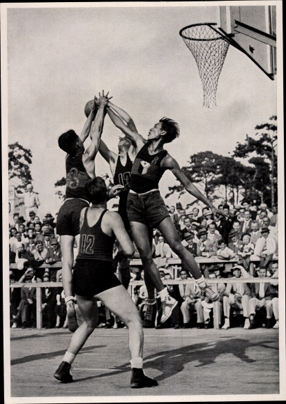 Collection picture Olympia 1936, basketball game Philippines against Morocco