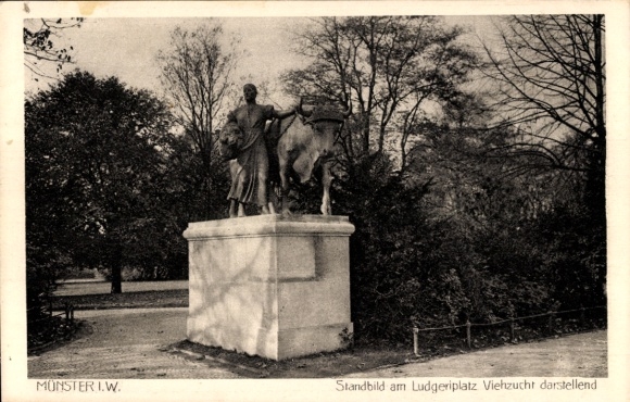Ak Münster in Westfalen, Standbild am Ludgeriplatz, Viehzucht, Statue, Park