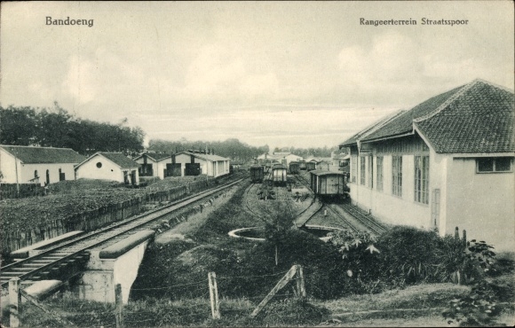 Postcard Bandung Bandoeng Java Indonesia, Rangeerterrein Straatsspoor
