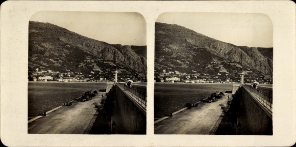 Stereo photo Menton Alpes Maritimes, the harbor embankment, view of Garavan