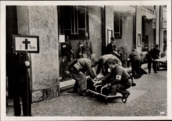Photo H. Hoffmann, Large air raid exercise in Berlin, July 1939