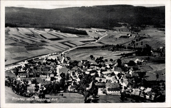 Postcard Tröstau in the Fichtelgebirge, aerial view of rural surroundings, building view