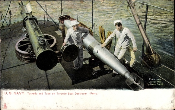 Ak US Navy, USS Perry Torpedo Boat Destroyer, Torpedo and Tube, American Sailors, Board Gun