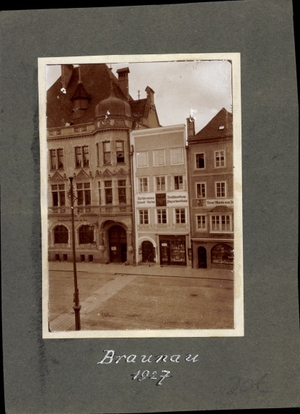 Photo Braunau am Inn Upper Austria, street section Verona Veneto, viaduct, 1927