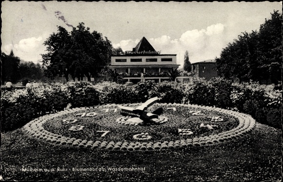 Postcard Mülheim Ruhr, flower clock at the water station