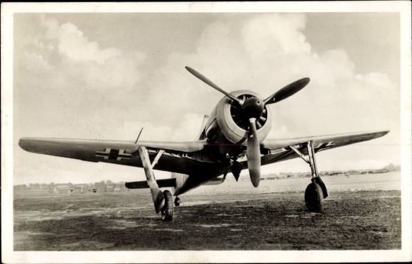 Postcard Focke Wulf Fw 190, fighter aircraft, Luftwaffe