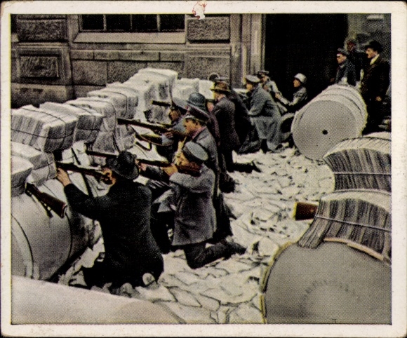 Sammelbild Die Nachkriegszeit Nr. 13, Jan. 1919, Kampf im Berliner Zeitungsviertel, Barrikade