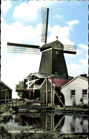9 old PCs windmills Netherlands, various views