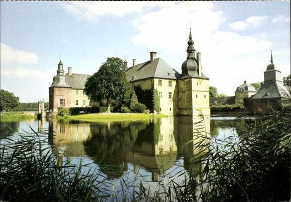 12 old PCs Dorsten in NRW, various views