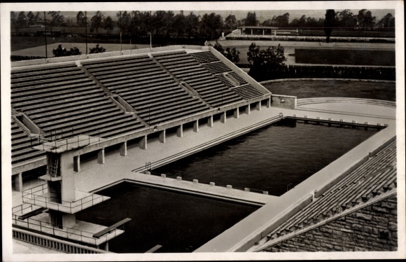 PC Berlin Charlottenburg Westend, Reichssportfeld, view from Deutsche Kampfbahn to the swimming stadium