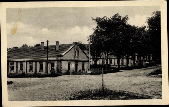 Postcard Milovice nad Labem Milowitz Central Bohemia, barracks
