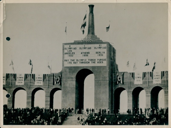 Photo Olympic Games Los Angeles 1932, Olympic Gate