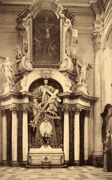 Ak Ninove Oost-Vlaanderen, altaar met sculpturen, religieuze voorstellingen, schilderijen, barokke elementen
