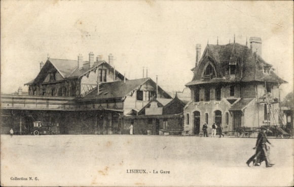 Postcard Lisieux-Calvados, train station