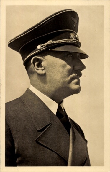 Ak Führer und Reichskanzler Adolf Hitler, Portrait im Profil, Photo Hoffmann 52