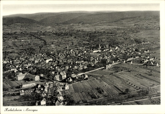 Ak Herbolzheim im Breisgau Schwarzwald, Fliegeraufnahme