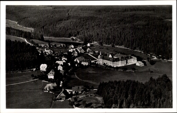 Ak Friedenweiler im Schwarzwald, Fliegeraufnahme, Kinderheim, Schloss