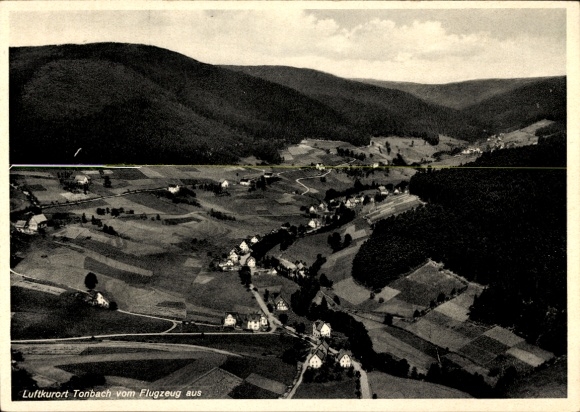 Ak Tonbach Baiersbronn im Schwarzwald, Luftkurort  Luftaufnahme, Berge, Landschaft