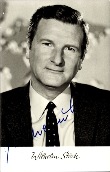 Postcard journalist Wilhelm Stöck, portrait, autograph, tie