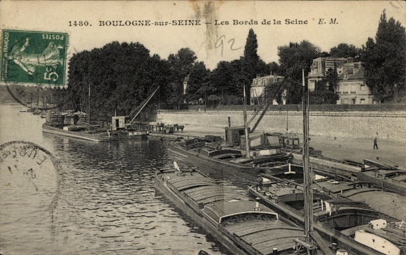 Ak Boulogne sur Seine Hauts de Seine, Frachtschiffe am Anleger