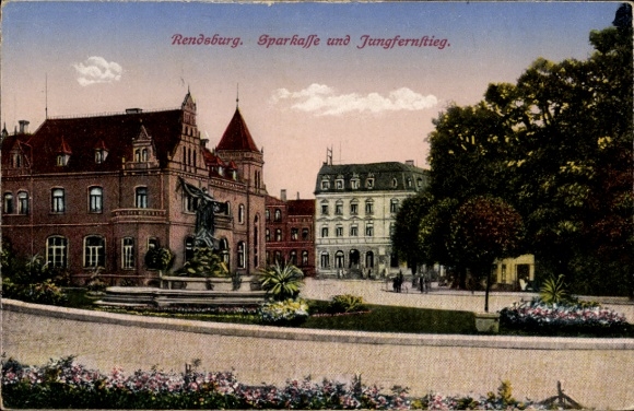 Postcard Rendsburg in Schleswig Holstein, Sparkasse, Jungfernstieg