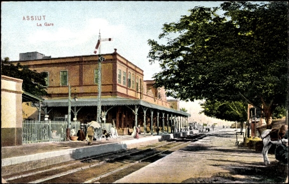 Postcard Assiut Egypt, train station, railway tracks