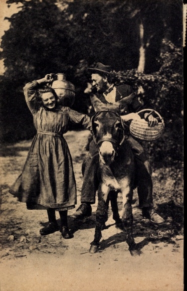 Postcard Normandy, couple in traditional costumes, donkey, water carrier
