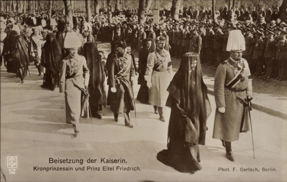 Ak Beisetzung Kaiserin Auguste Viktoria, Kronprinzessin, Eitel Friedrich, August Wilhelm, Adalbert