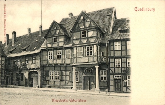 Postcard Quedlinburg am Harz, Klopstock's birthplace, half-timbered building