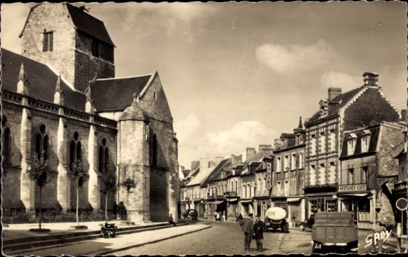 Ak Isigny sur Mer Calvados, Kirche, Rue Emile Demagny