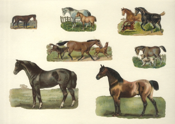 7 koni opłatkowych, ze źrebakami, z psami, wymiary ok. 8 x 11,5 cm