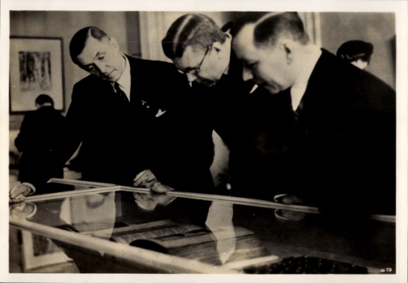 Foto Stockholm Schweden, Ausstellung des deutschen Schrifttums, Kronprinz Gustav Adolf